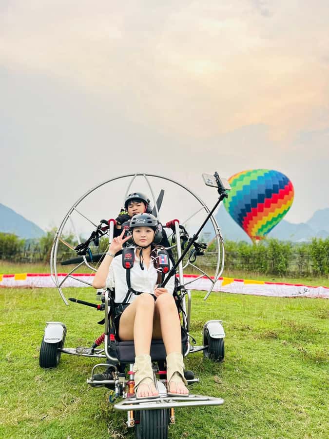 Vang Vieng: Paramotor Adventure - Nam Song River & Cliffs - Detailed Itinerary and What to Expect