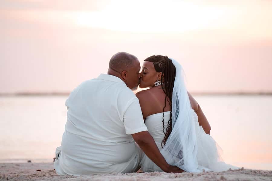 Private Vacation Photoshoot with Photographer in Cairns - Who Will Love This Experience?