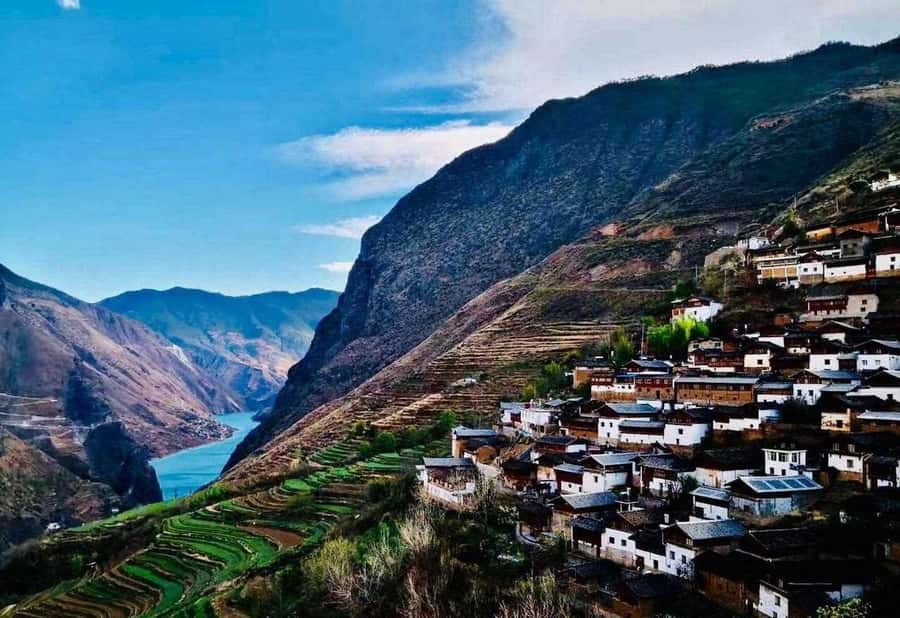 Lijiang: Remote Naxi Baoshan Rock Village Guide Tour - Authentic Cultural Encounters