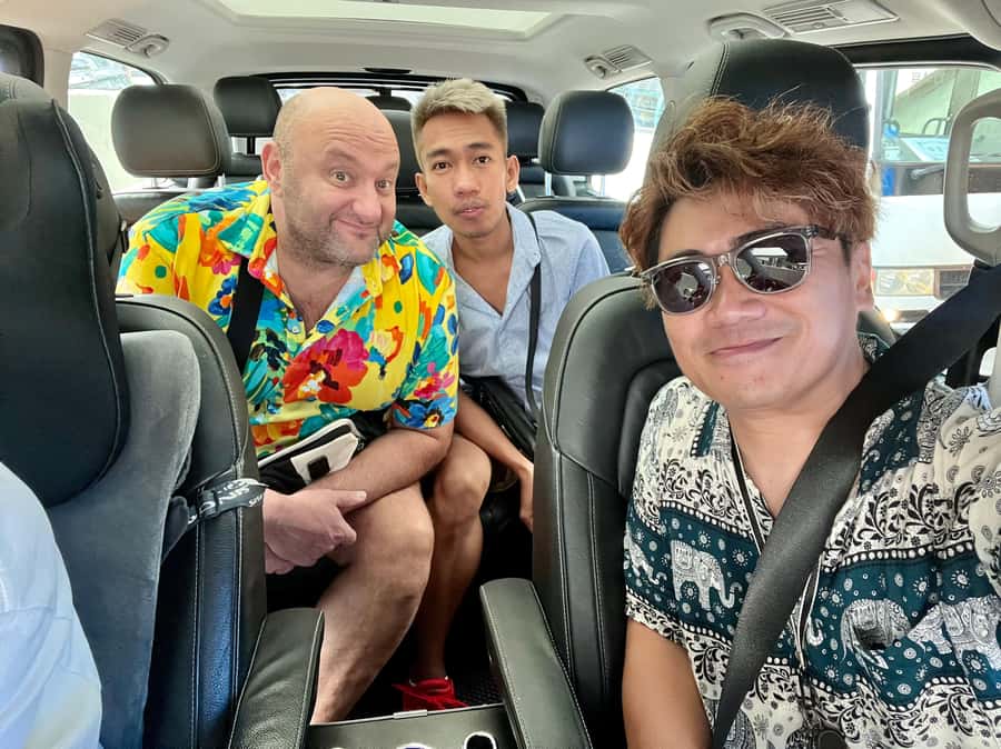 Hong Kong: Private City Highlights Tour with Car - FAQ