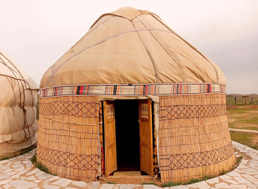 Visit to Achraf or Ukhum or Sentob, Lake Aydar and Nourata (3 days) - An In-Depth Look at This 3-Day Uzbekistan Adventure