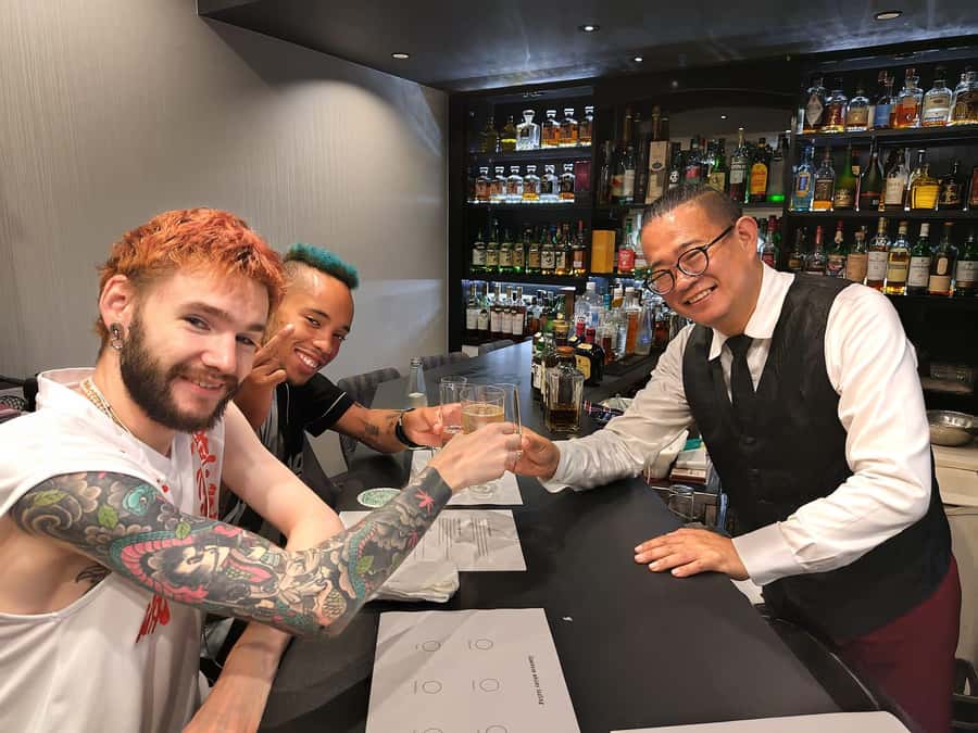 Osaka Namba: Japanese Whisky Tasting and Magic Show - An Introduction to a Night of Flavors and Wonder