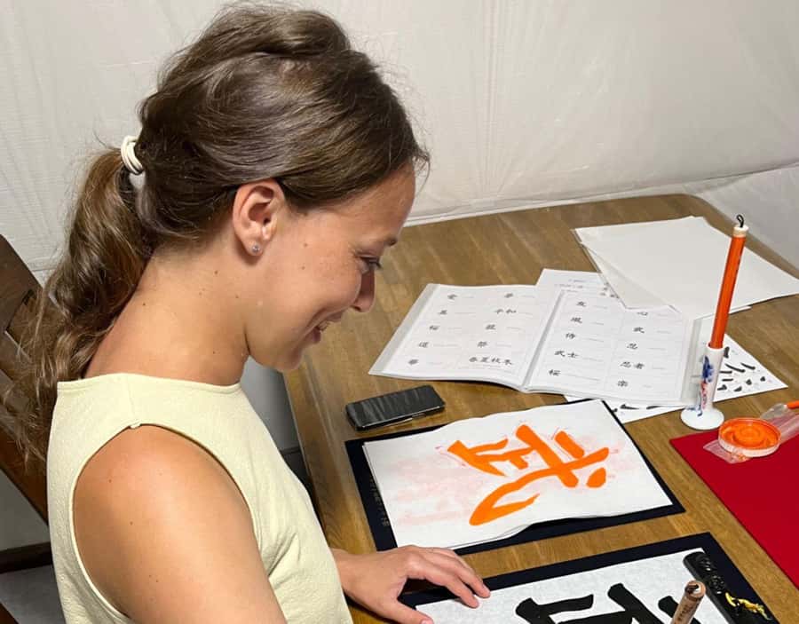 Fukuoka: Japanese Calligraphy Class with Souvenir - The Meeting Point and Logistics