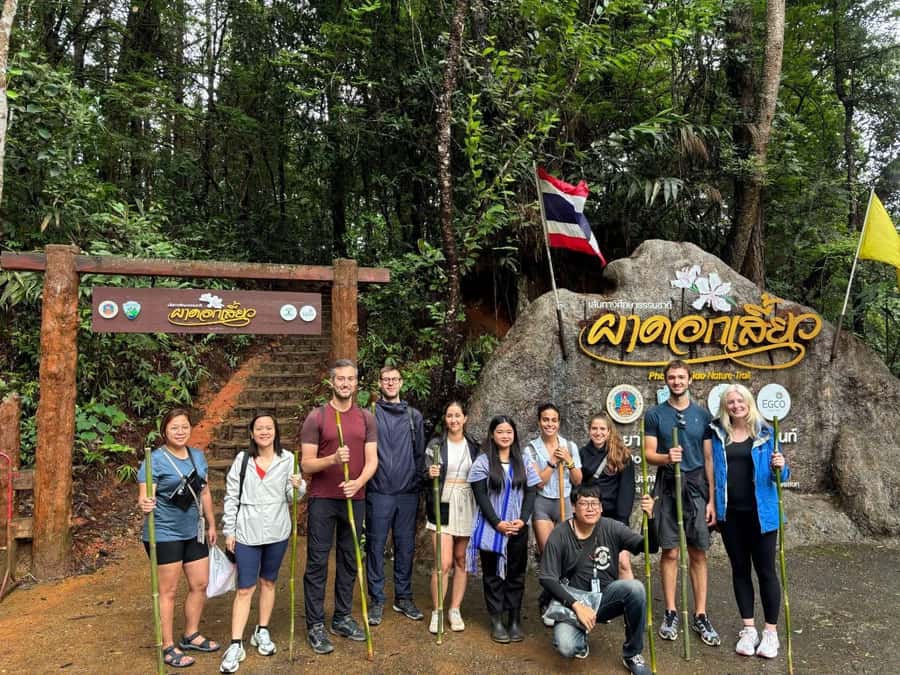 Chiang Mai: Doi Inthanon Hike, Hidden falls & Karen Culture - Authentic Experiences & Hidden Insights