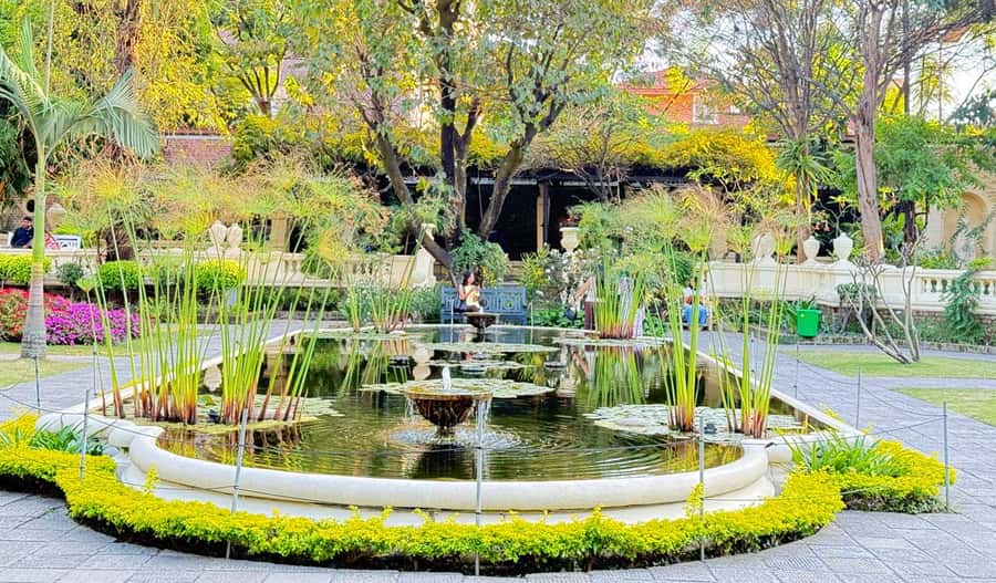 Kathmandu: Ason, Thamel & Garden of Dreams Walking Tour - Key Points