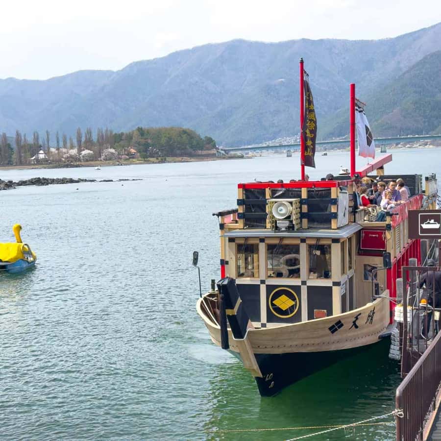 Tokyo: Hakone Private Tour By English Verbal Driver In Prado - Who Would Love This Tour?