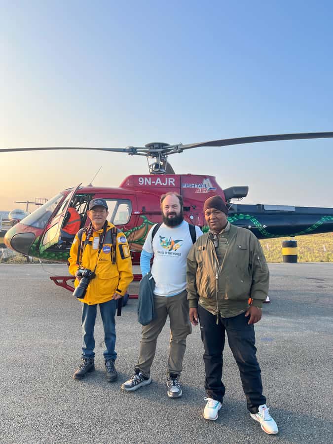 Everest Helicopter Tour Landing & Breakfast at Everest View - What Makes This Tour Stand Out?