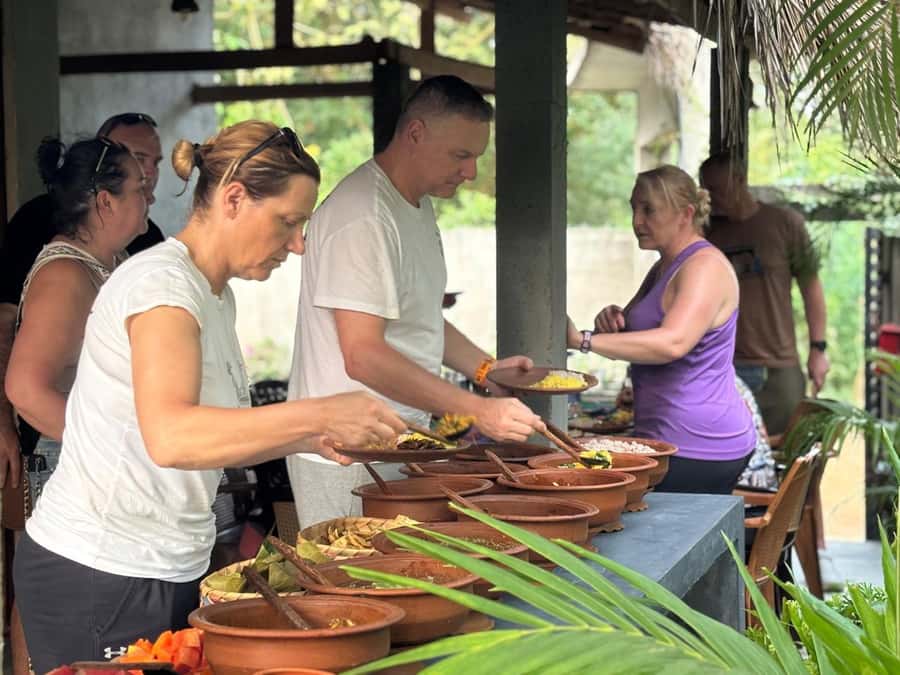 Tangalle: Sri Lankan Buffet with Unlimited Rice and Curries - Good To Know