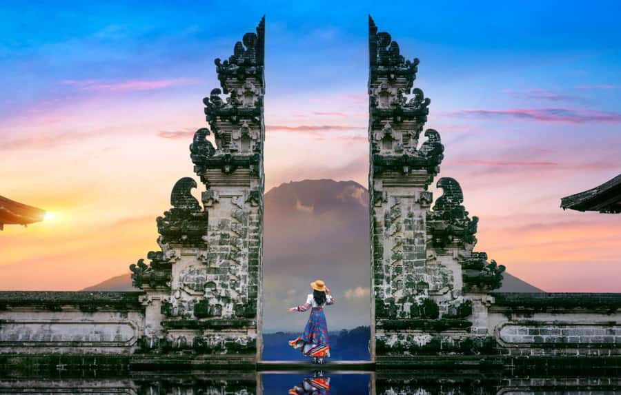 East Bali Instagrammable Private Tour with Optional Lunch - Exploring East Bali’s Iconic Sights