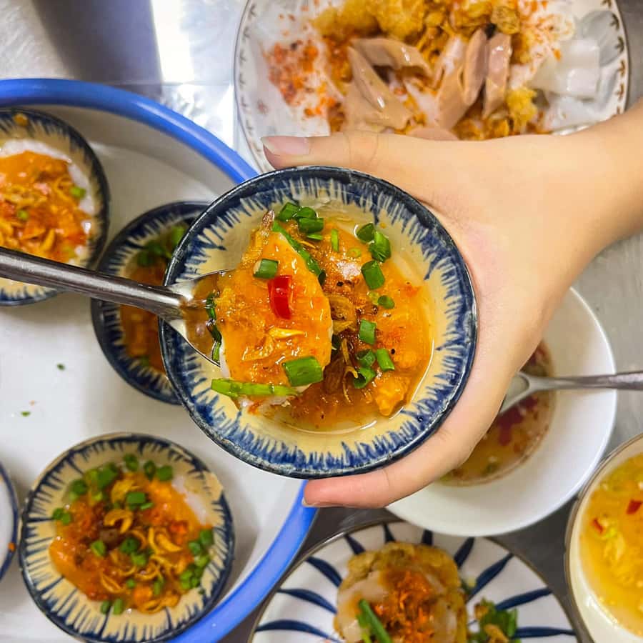 Saigon Street Food Tour: Taste Vietnams 3 Regions in 1 Time - What You’ll Love About This Tour