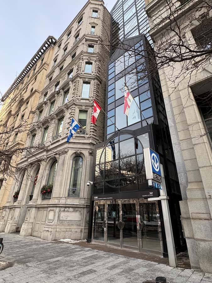 Half day city tour Montreal luxury SUV - The Value of a Private, Bilingual Guide