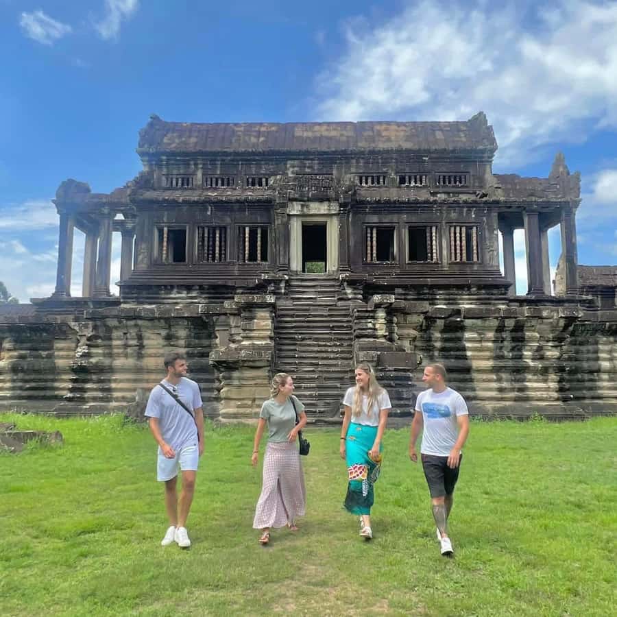 Siem Reap: Angkor Wat Tour & Spanish/Italian-Speaking Guide - A Complete Breakdown of the Tour Experience
