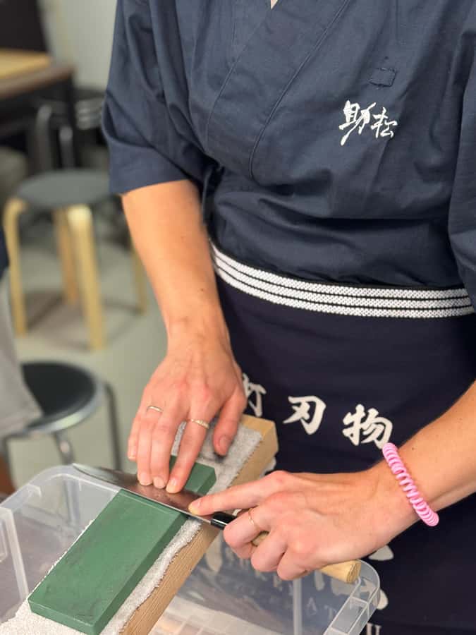 Sakai: Japanese Knife Sharpening Experience - The Art of Knife Sharpening with Whetstones