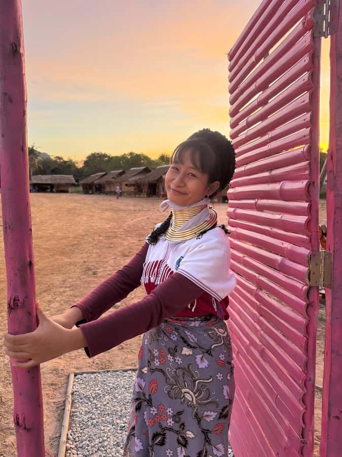 Pattaya Long Neck Tribe Entry Ticket - Discovering the Karen Long Neck Tribe in Pattaya: An Honest Review