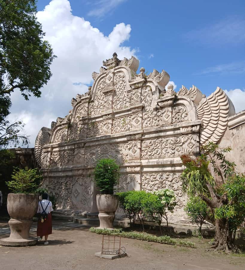 Yogyakarta: City Tour with Palace, Batik, and Keris - Key Points
