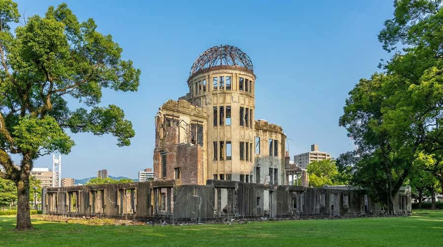 Osaka Departure: Hiroshima World Heritage Classic Day Trip - Exploring Hiroshima Peace Memorial Park