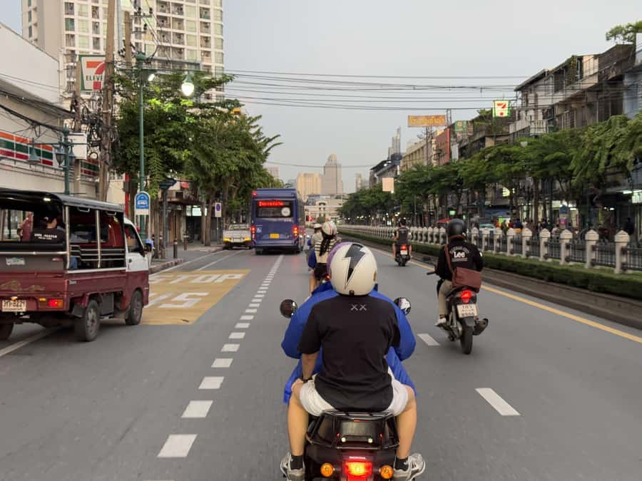 Old Bangkok Motorbike Food Adventure & Amazing Night - An Authentic Ride through Thonburi