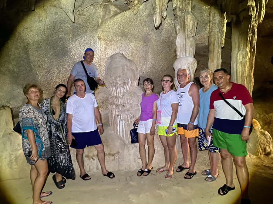 Phuket: James Bond Island Speedboat Tour with Canoeing&Lunch - Key Points