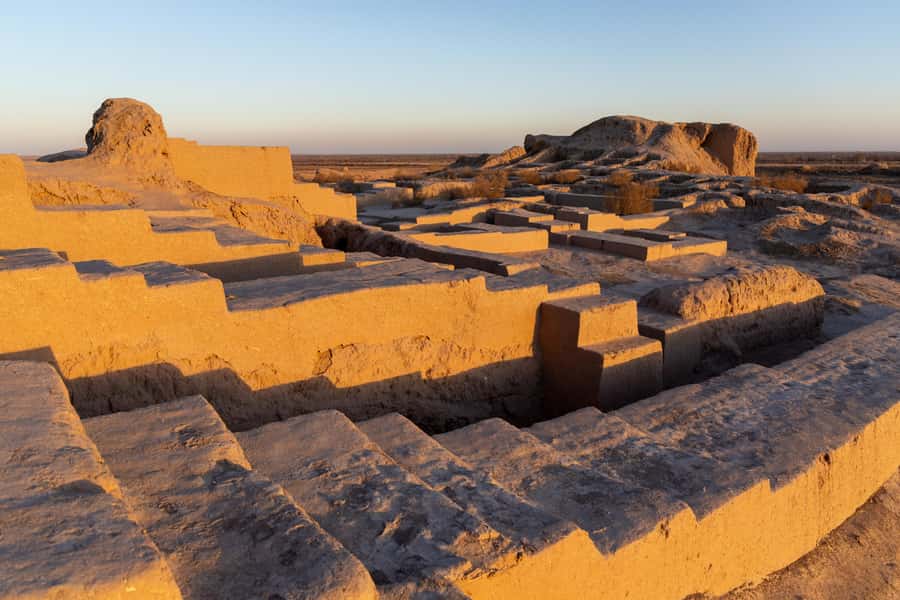 Explore Ellik Kala: Visit the Lost Cities of the Desert - Key Points