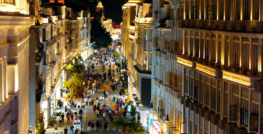 Xiamen local food tour on Historic Zhongshan Arcade Streets - The Sum Up