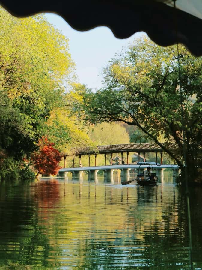 Enjoy Hangzhou Like Lords: West Lakes Boat, Tea, Painting - Practical Details and Tips