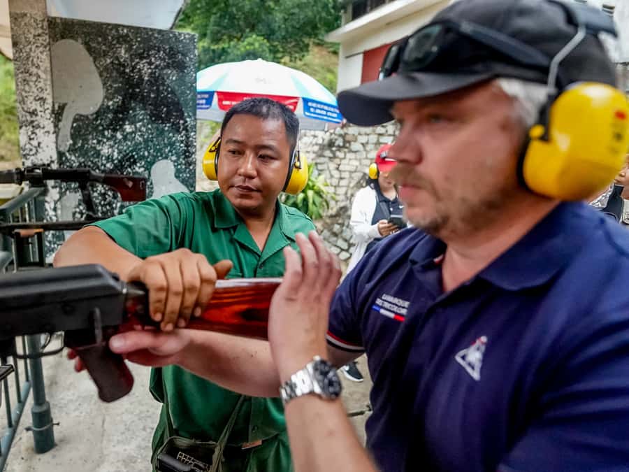 Ho Chi Minh City: Cu Chi Tunnels History, Shooting & Crawl - Key Points