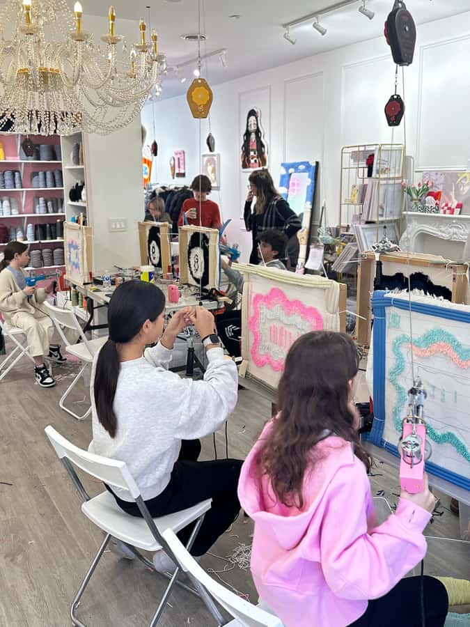 Toronto: Creative Tufting Workshop With Take-Home Rug - FAQ