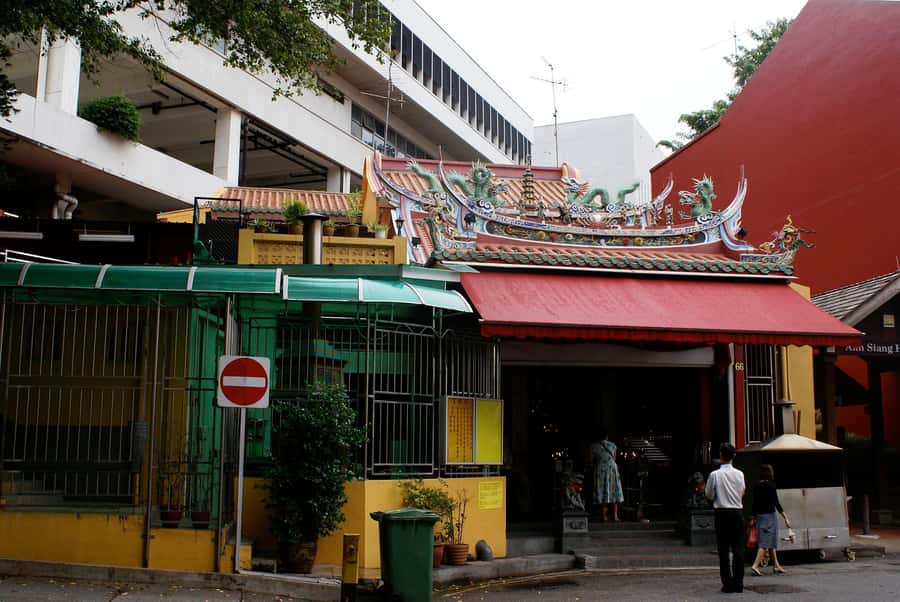 Singapore Spiritual Temples Walking Tour - Practical Details & Experience