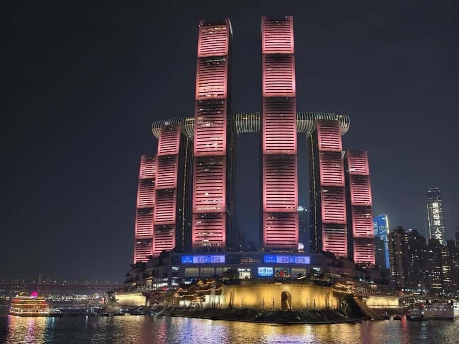 Chongqing Face-Changing Show & Yangtze River Night Cruise - Good To Know
