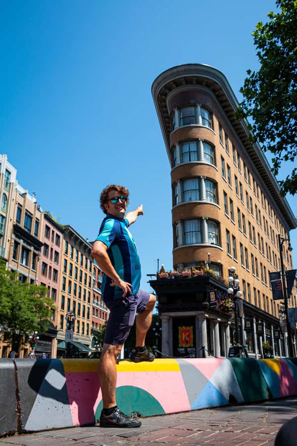 Vancouver: Coal Harbour and Historic Gastown Walking Tour - The Iconic Steam Clock and the Heart of Gastown
