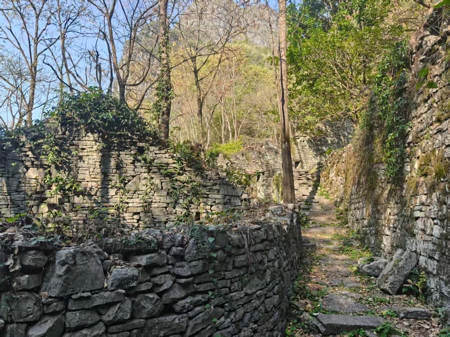 Yangdi Bamboo Rafting, Ancient Stone City& Show Tour - The Spectacle: Impression Liu Sanjie Show