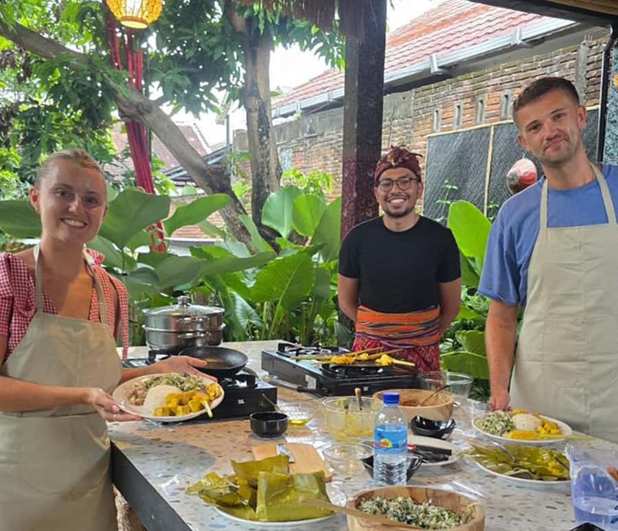 Lombok: Cooking Class Lombok Cuisine with Documentation - The Dishes Youll Prepare and Taste