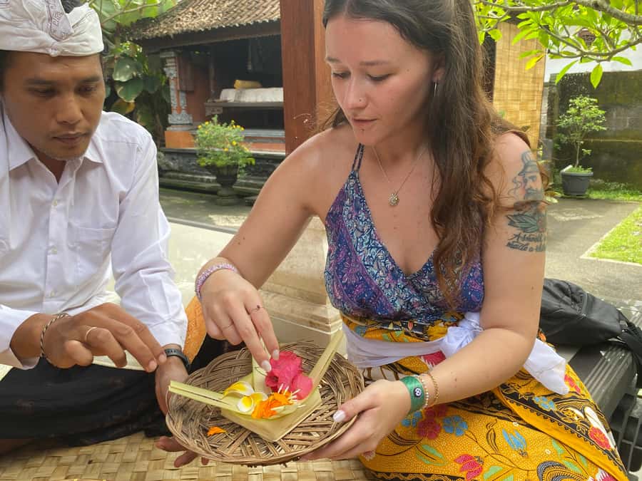 Ubud: Balinese Offering Making Canang & Purification Ritual - Good To Know