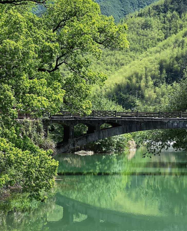 Shanghai: Fuchun River 2-Day Tour with Hike & Cruise - The Itinerary in Detail