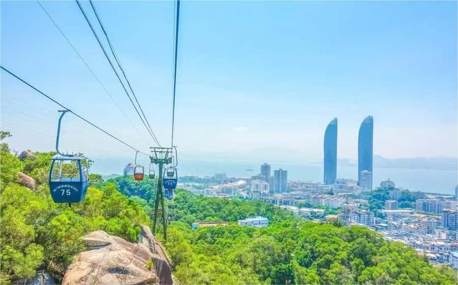 Xiamen In-Depth Day Tour: Mountains, Sea & Heritage - Authentic Insights from Reviewers