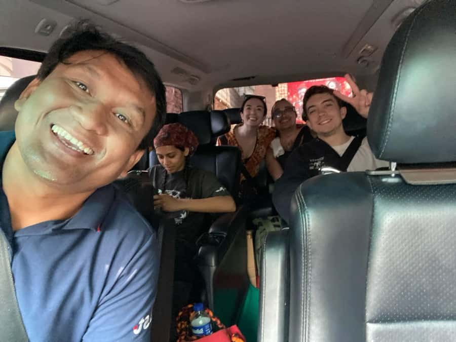 Exploring Phnom Penh to Kratie: Scenic Stop in Kampong Cham - Detailed Breakdown of the Experience