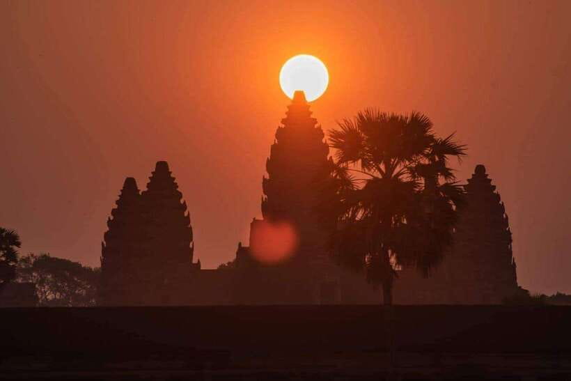 Sunrise at Angkor Wat Temple: 3-Hour Private Tour - The Sum Up
