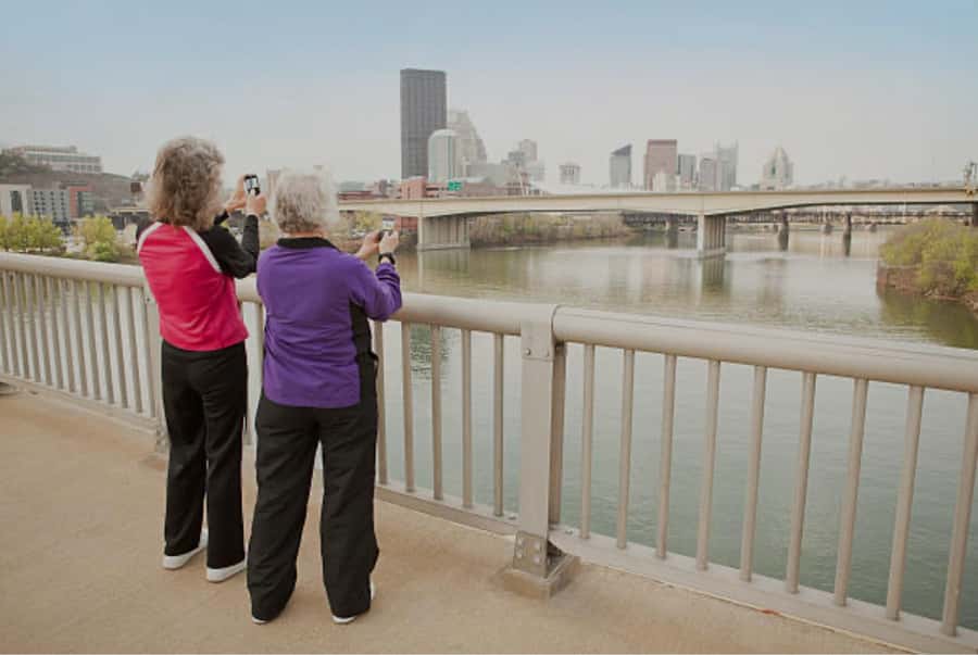 Pittsburgh: Private Family-Friendly Walking Tour - Key Points