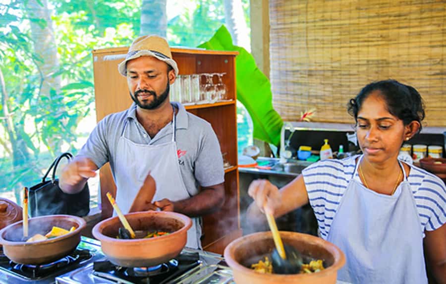 Golden Hour to Dinner: Udawalawe Cooking Experience - Key Points