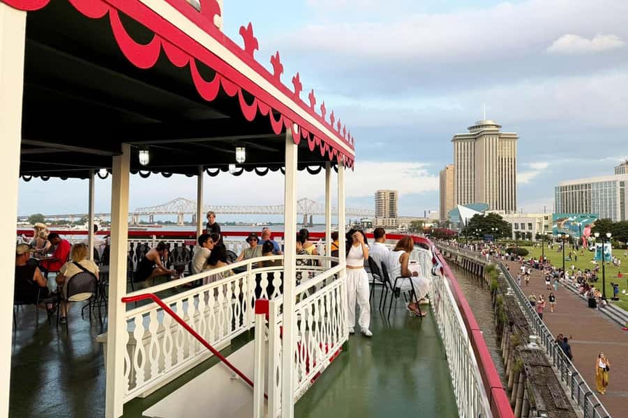 New Orleans: City Riverboat Cruise with Captain Narration - Who Will Enjoy This Experience?