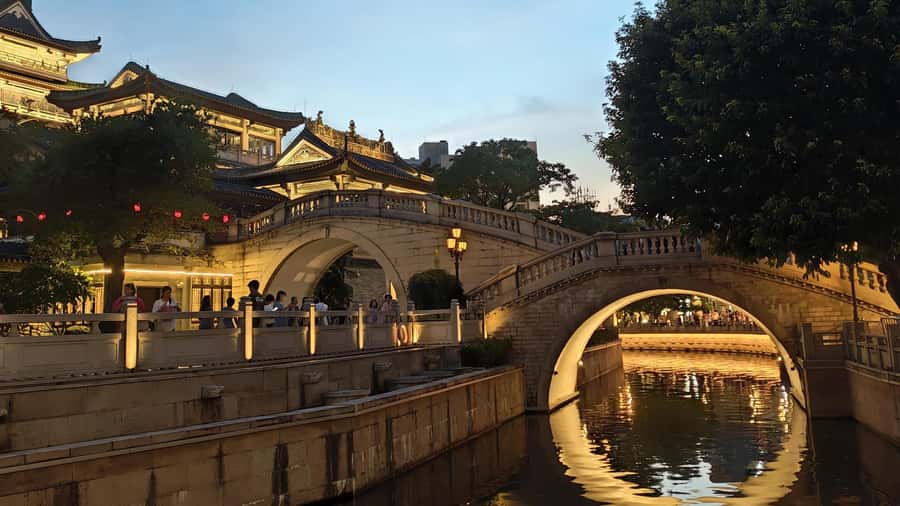 Guangzhou: Cantonese Morning Tea and Culture Walking Tour - Who Will Enjoy This Tour?