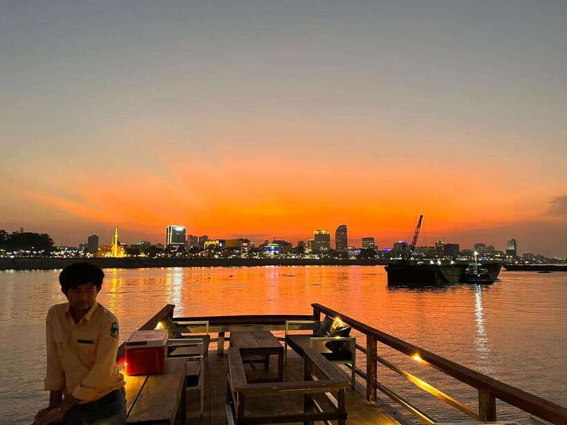 Phnom Penh: Mekong River Sunset Cruise with free flow drink - Good To Know