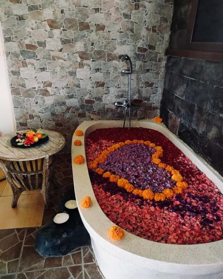 Ubud: Luxury Spa Massage Relaxing Package Amidst Rice Field - Value and Pricing