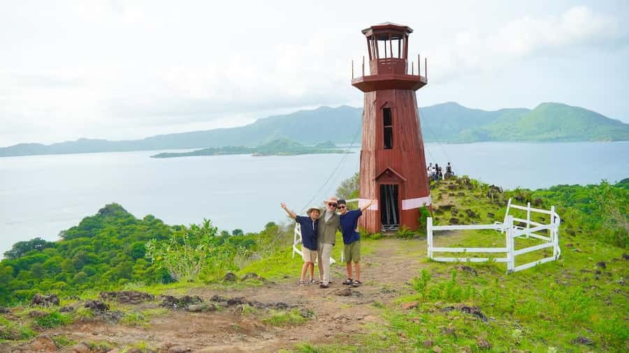 Private Labuan Bajo City Tour: Rangko Cave & Silvia Hill - Discover Labuan Bajo: A Full-Day Private Tour of Culture and Nature