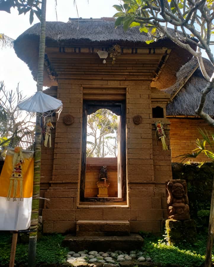 Bali: Suwat Waterfall, Tirta Empul & Coffee Tour - Practical Details: What to Expect and Tips