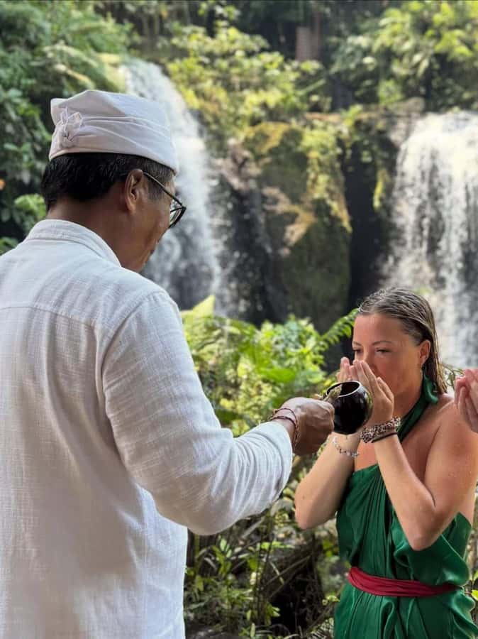 Ubud: Balinese Purification Ritual at Beji Griya Waterfall - Key Points