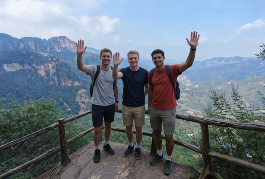 Zhengzhou to Guoliang village and Wanxian Mountain day tour - Who Should Consider This Tour?