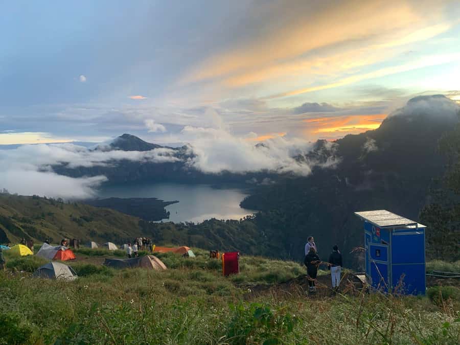 Mount Rinjani Trekking: 2D/1N Hike To Summit 3726m Full View - What Makes This Tour Stand Out?