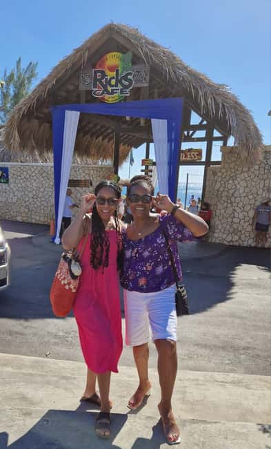 From Montego Bay: Negril Day Trip and Rick's Café Sunset - Key Points
