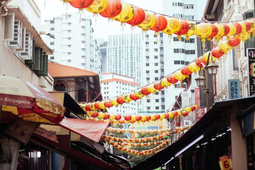 Singapore: Private Tour w/ Locals  Highlights & Hidden Gems - FAQs